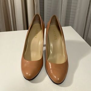Lauren Tan Heels